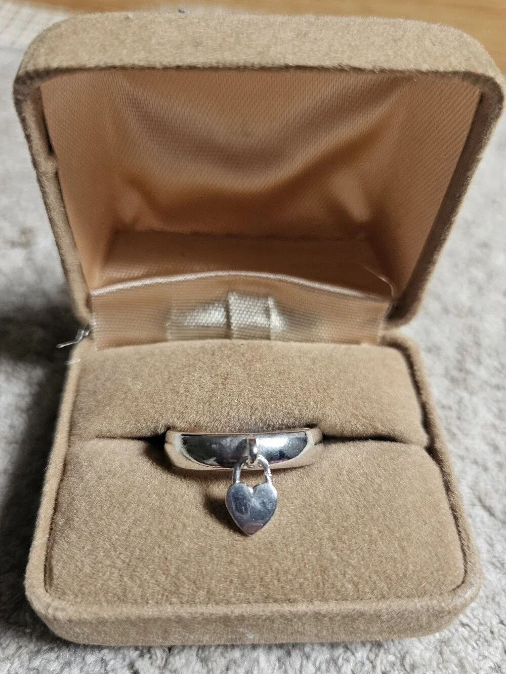 Vintage Sterling Silver Heart Padlock Band Ring - Size 8.5